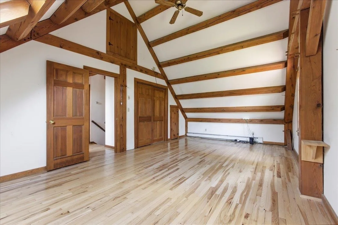 Photo of 1378 Hallstrom