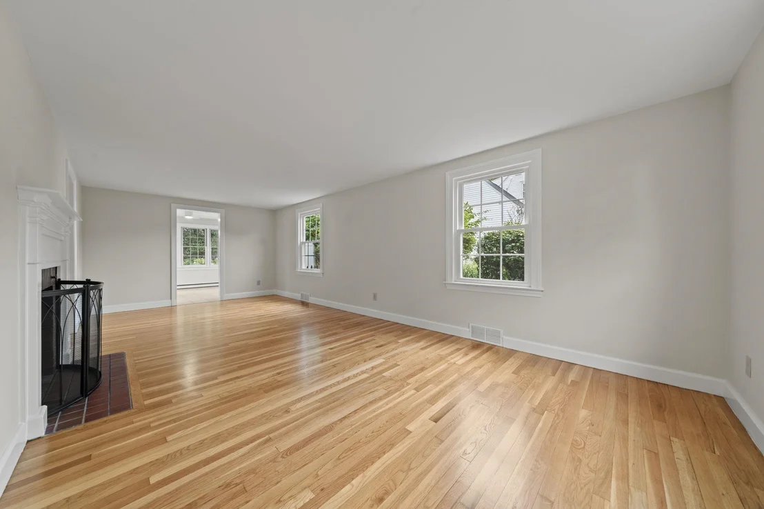 Photo of 9 Hillside