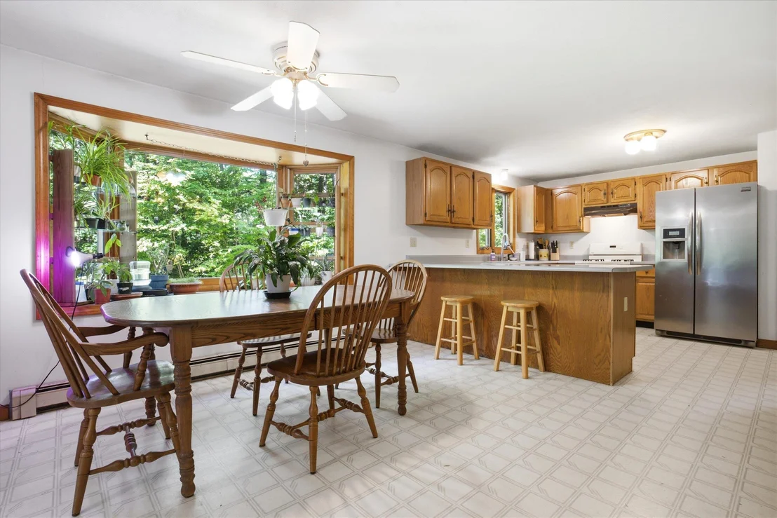 Photo of 71 Blevens