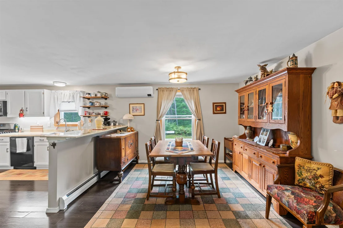 Photo of 36 Walnut