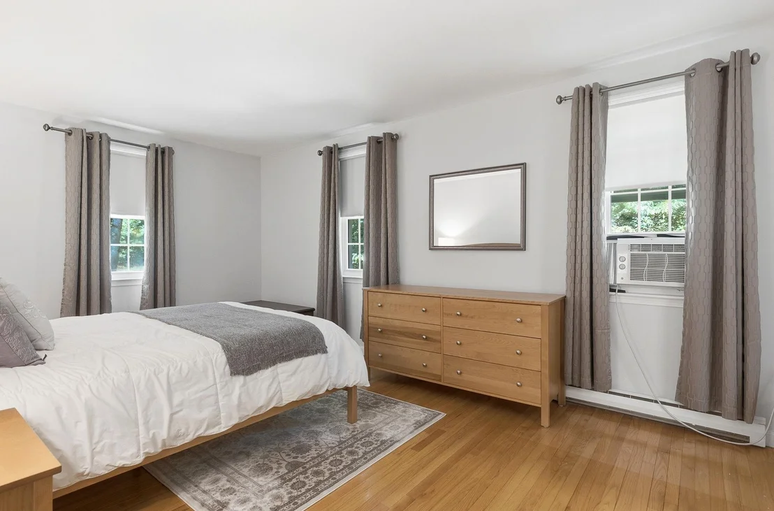 Photo of 16 Williamsburg