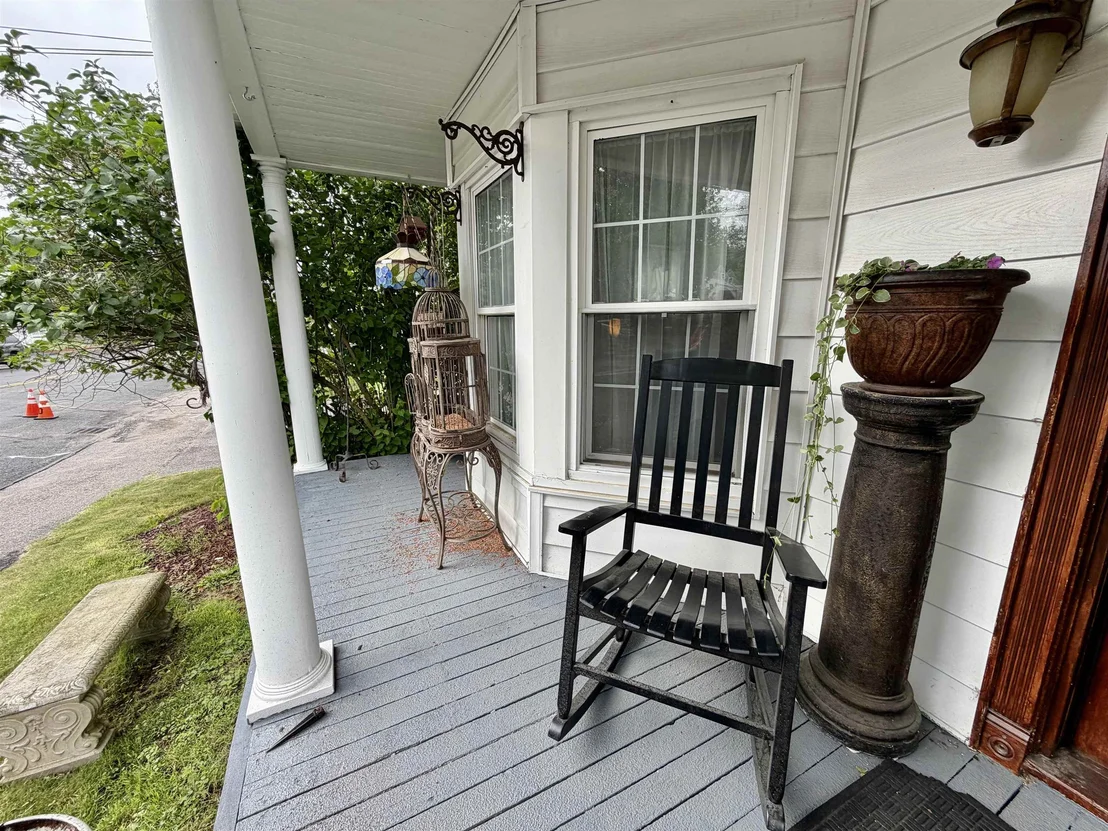 Photo of 355 Willard