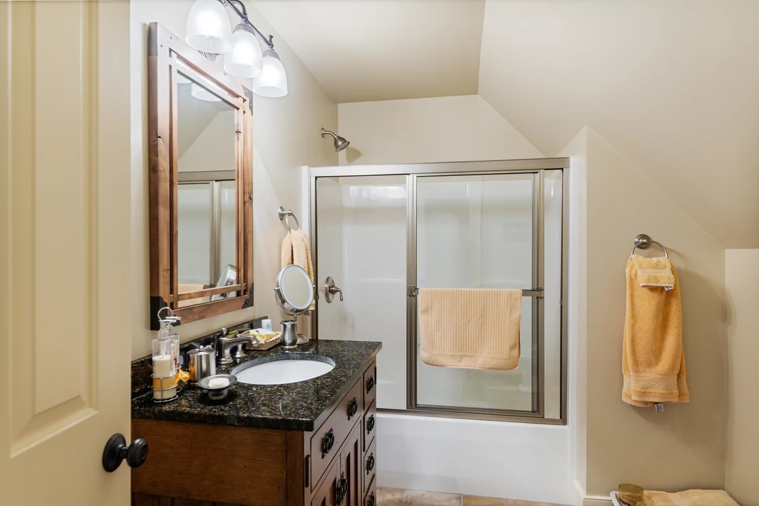 Photo of 577 Elmore mountain