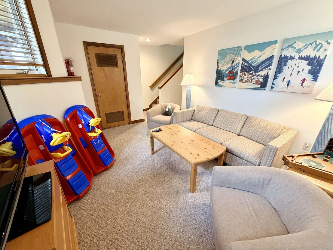 Photo of Unit TH1 at 2D Townhouse