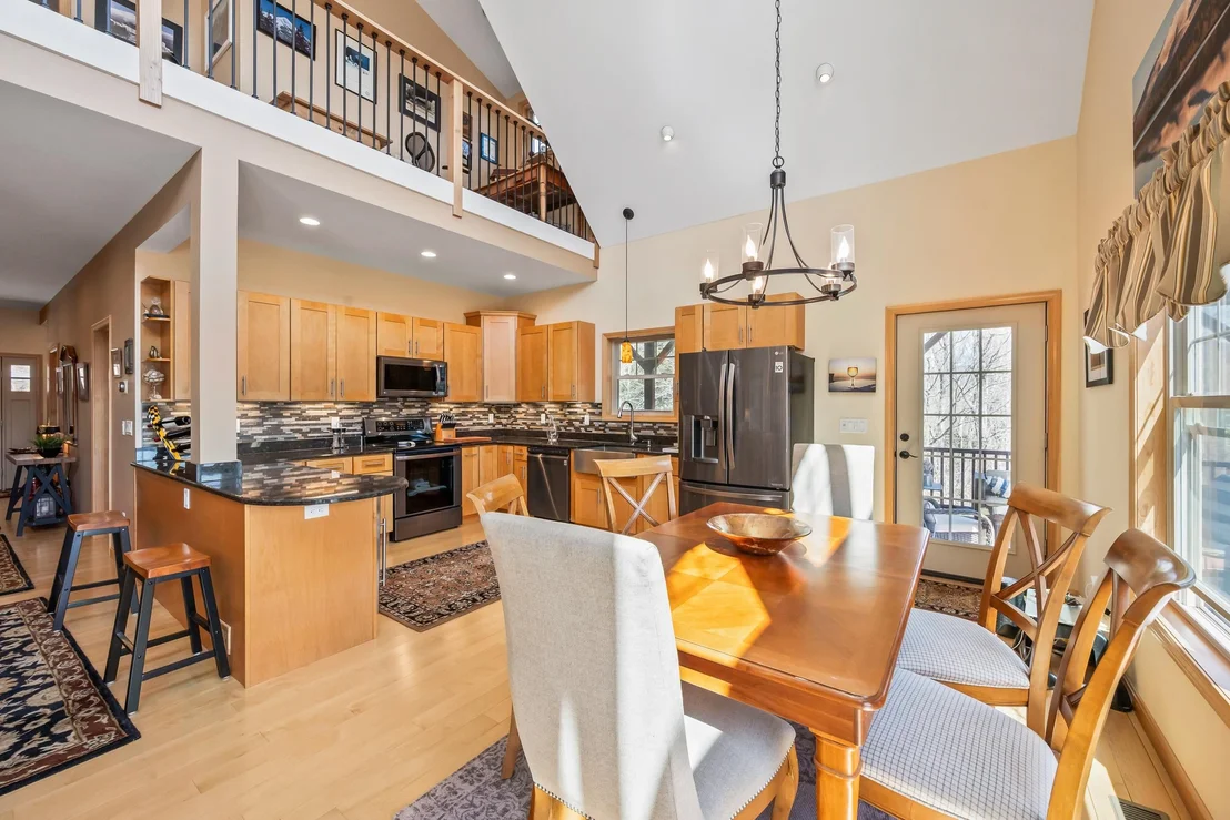 Photo of 131 Glen Ledge