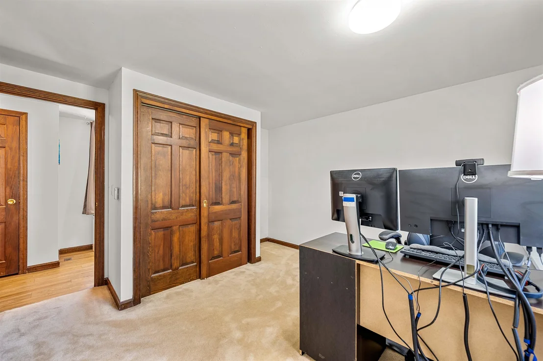 Photo of 15 Oak