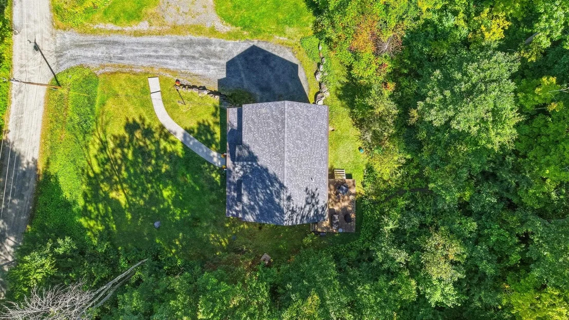 Photo of 298 Stocker Pond