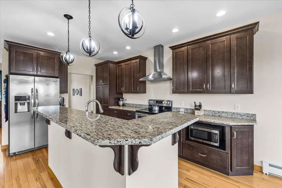 Photo of 28 Rileys