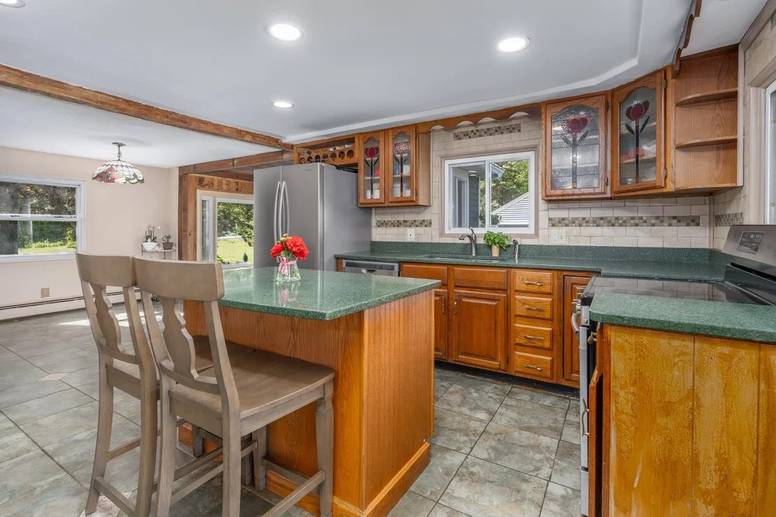 Photo of 140 Mountain View