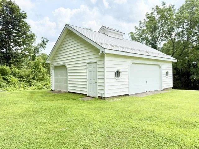 Photo of 2997 Cochran