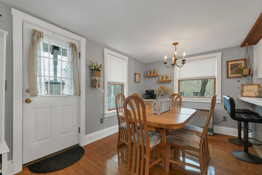 Photo of 256 Pine
