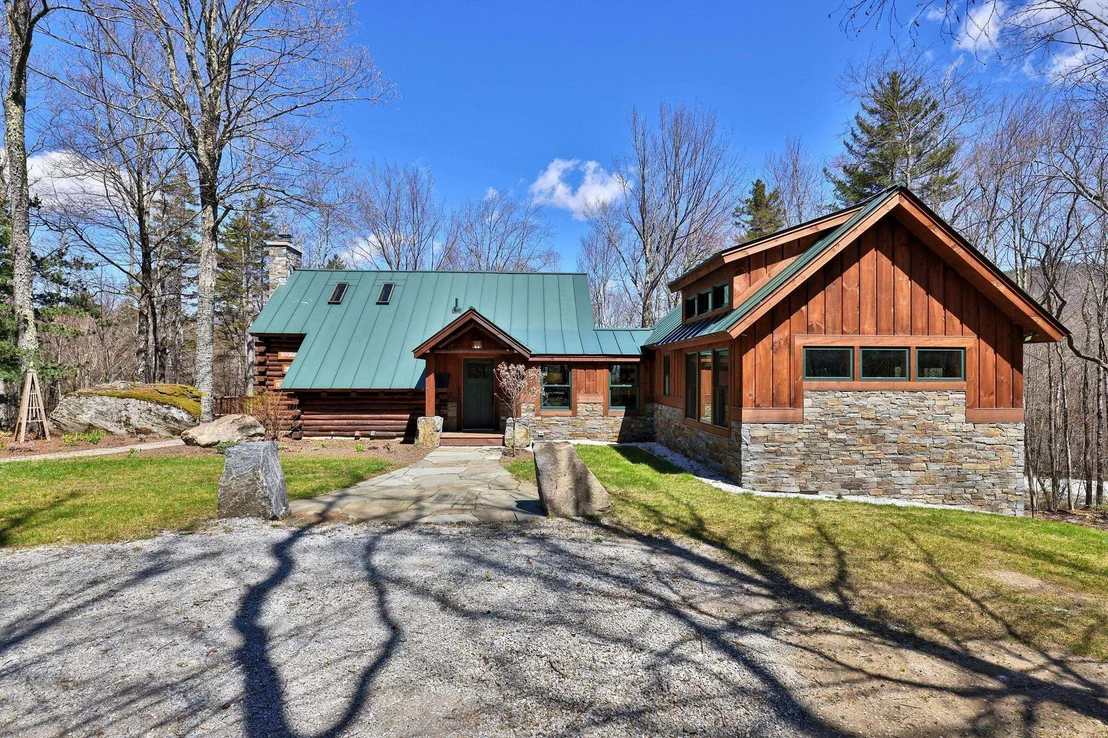 Photo of 520 Barrows Towne