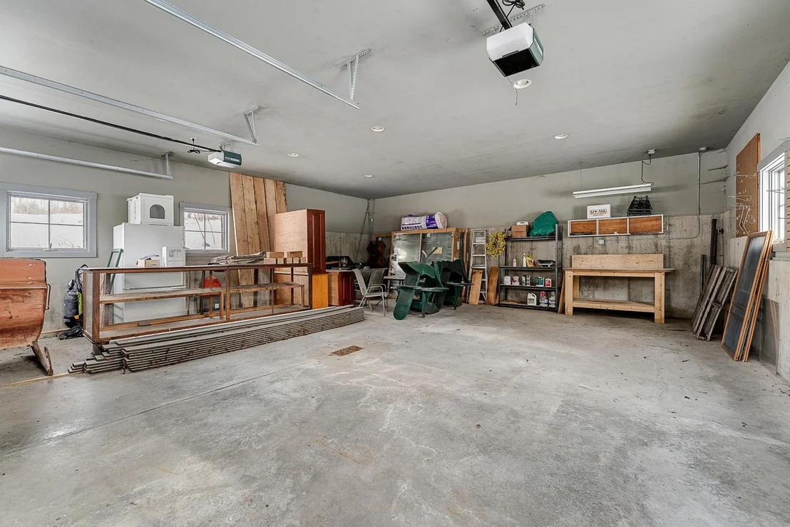 Photo of 565 Main