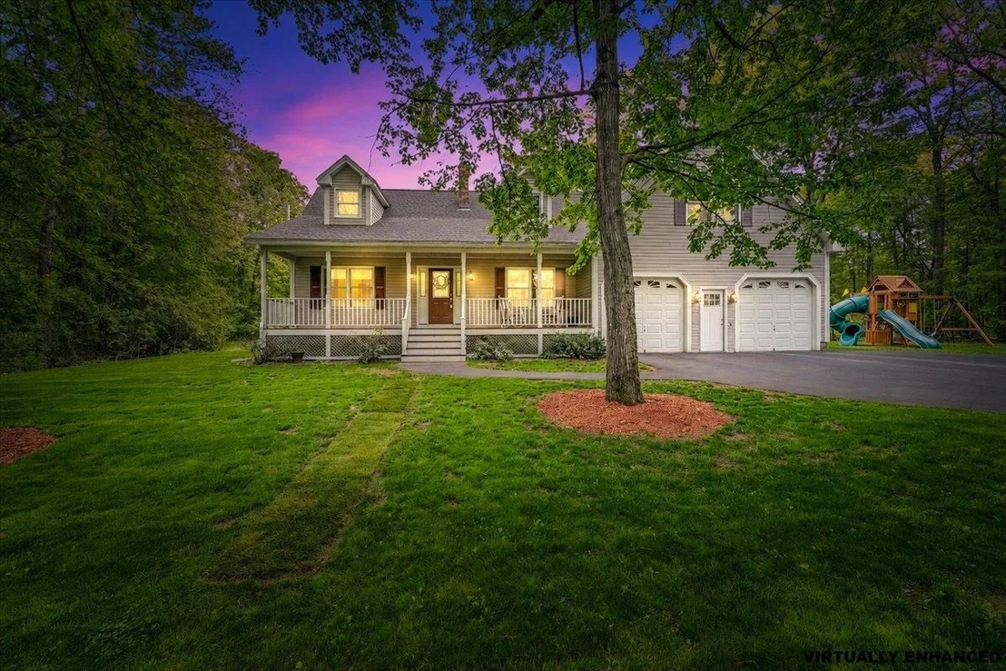 Photo of 186 Woodhill Hooksett