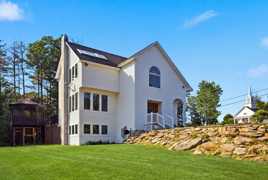 Photo of 257 Meredith Neck