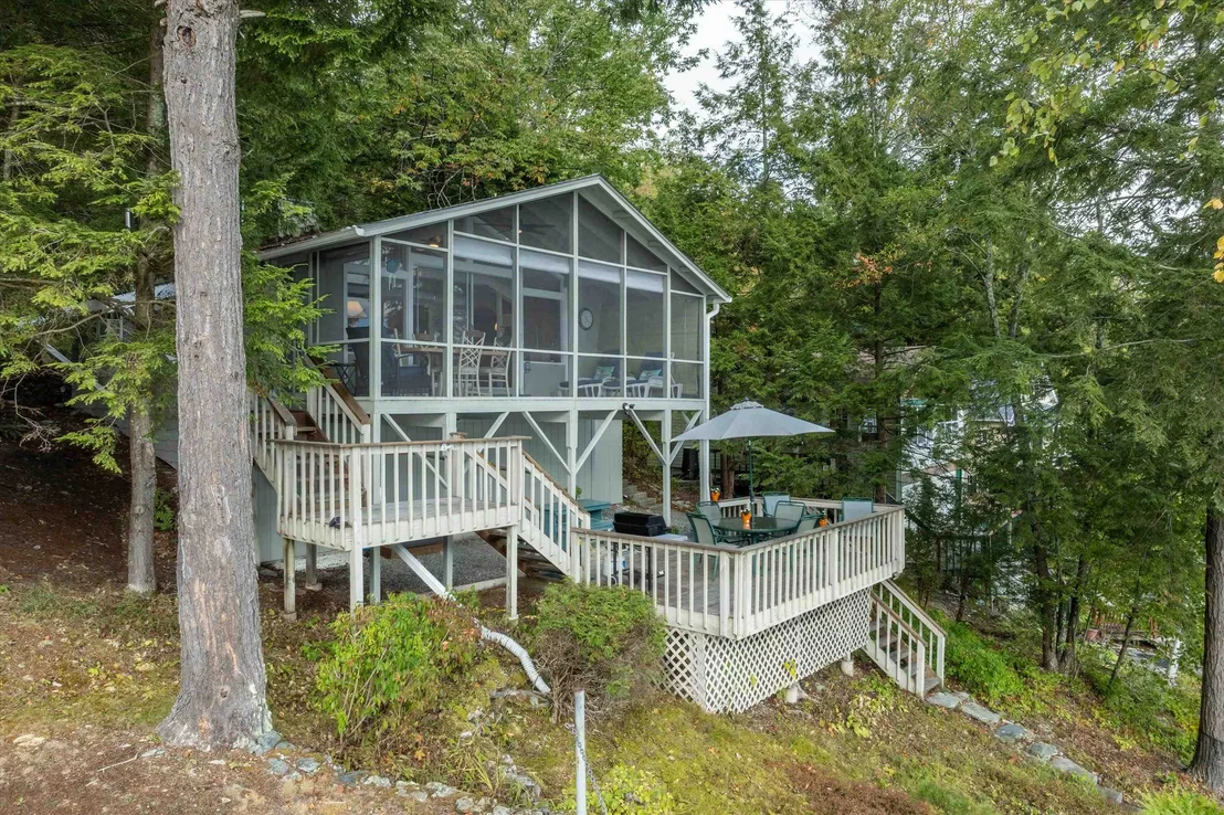 Photo of 976 Avalon Beach