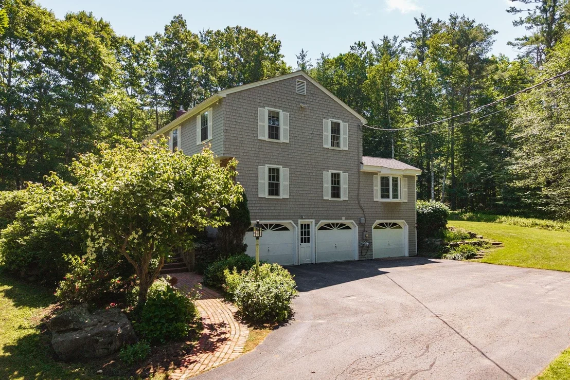 Photo of 6 AMBLER