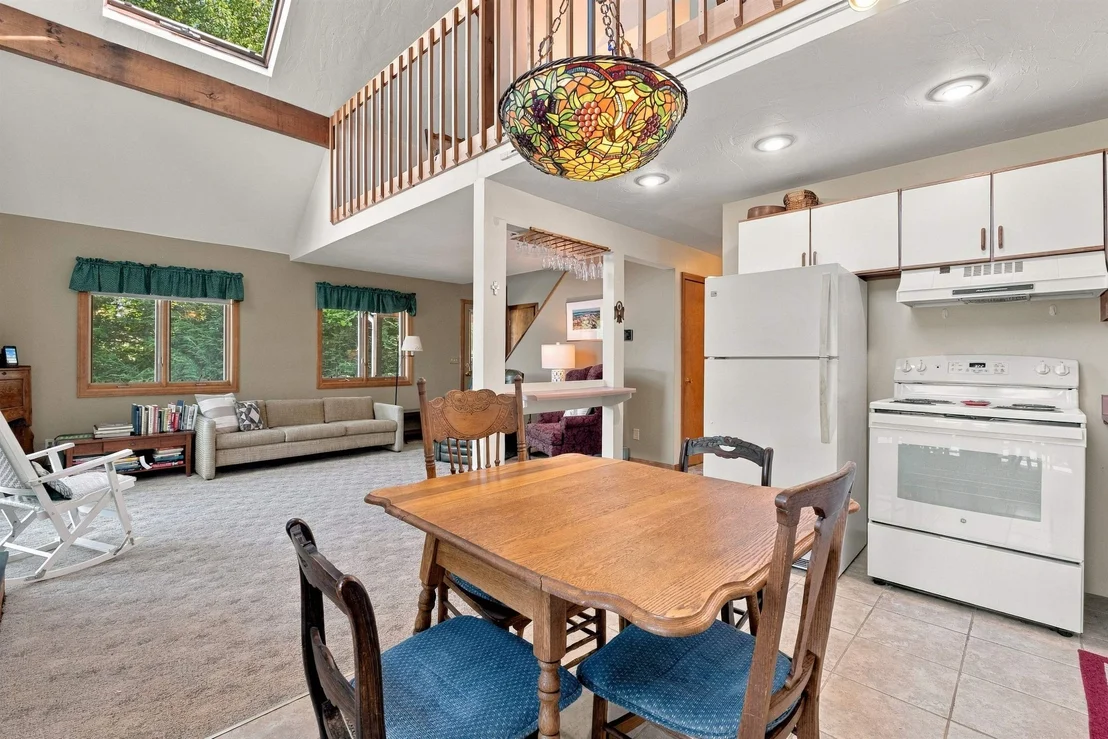 Photo of 212 Varney