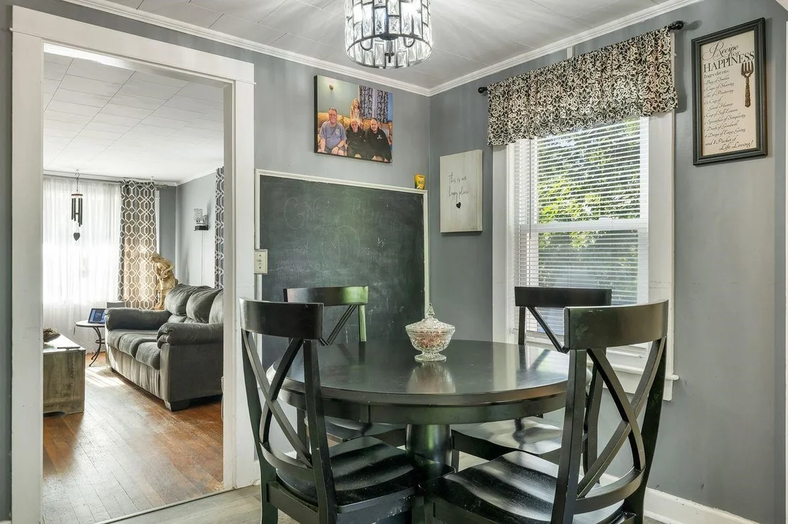 Photo of 33 Cushing