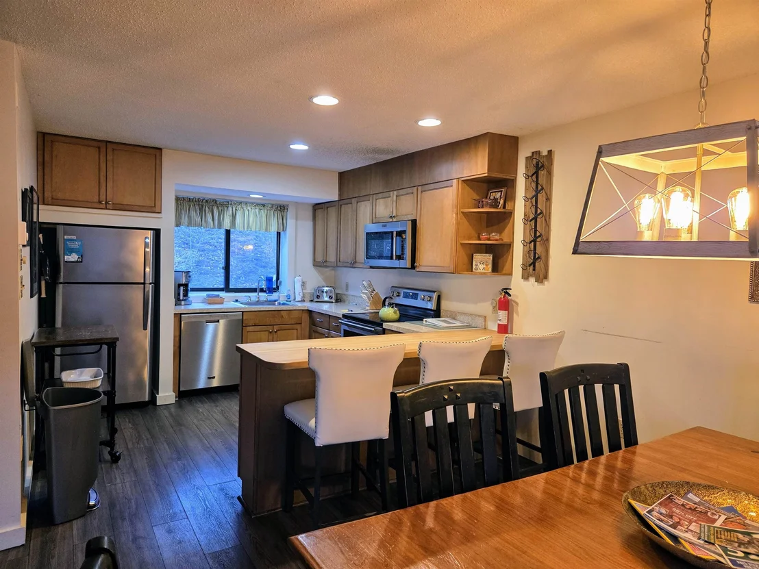 Photo of Unit 2 at 36 Easterly