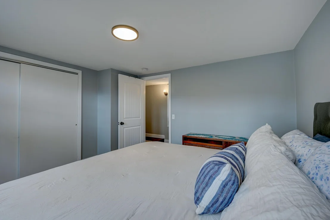 Photo of 8 Champney