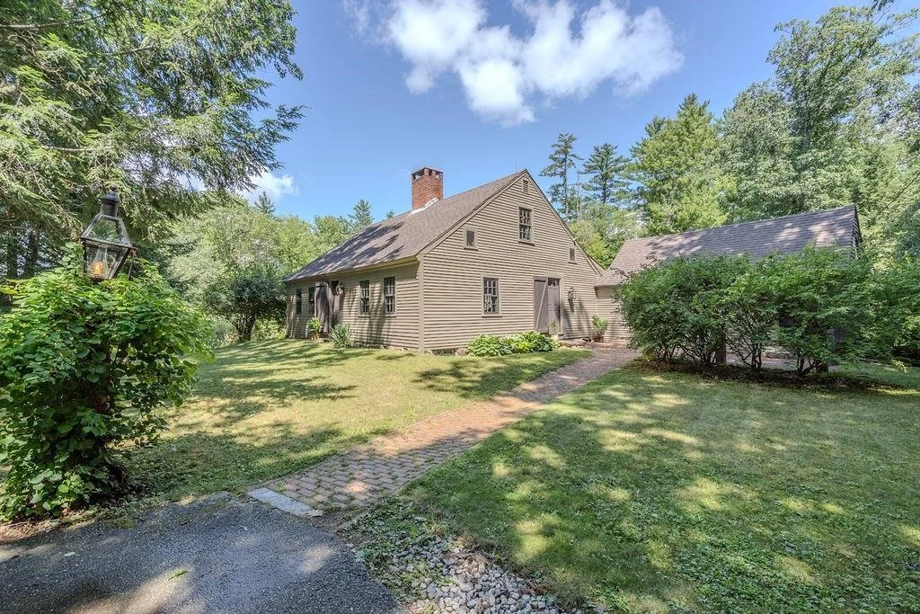 Photo of 129 Webster Mills
