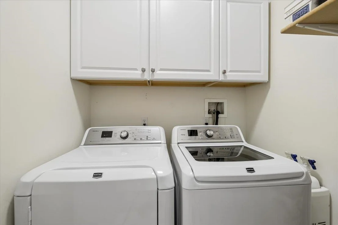 Photo of 32 White Pine
