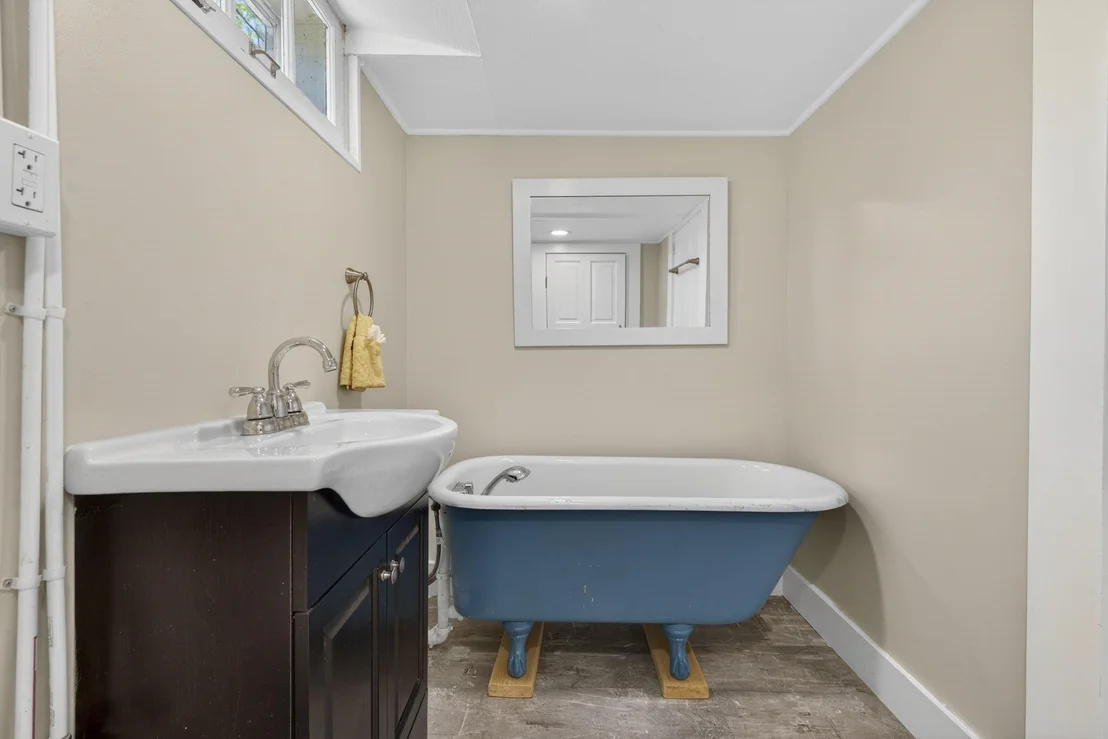 Photo of 12 Wildemere