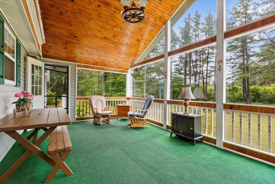Photo of 548 Silver Pine