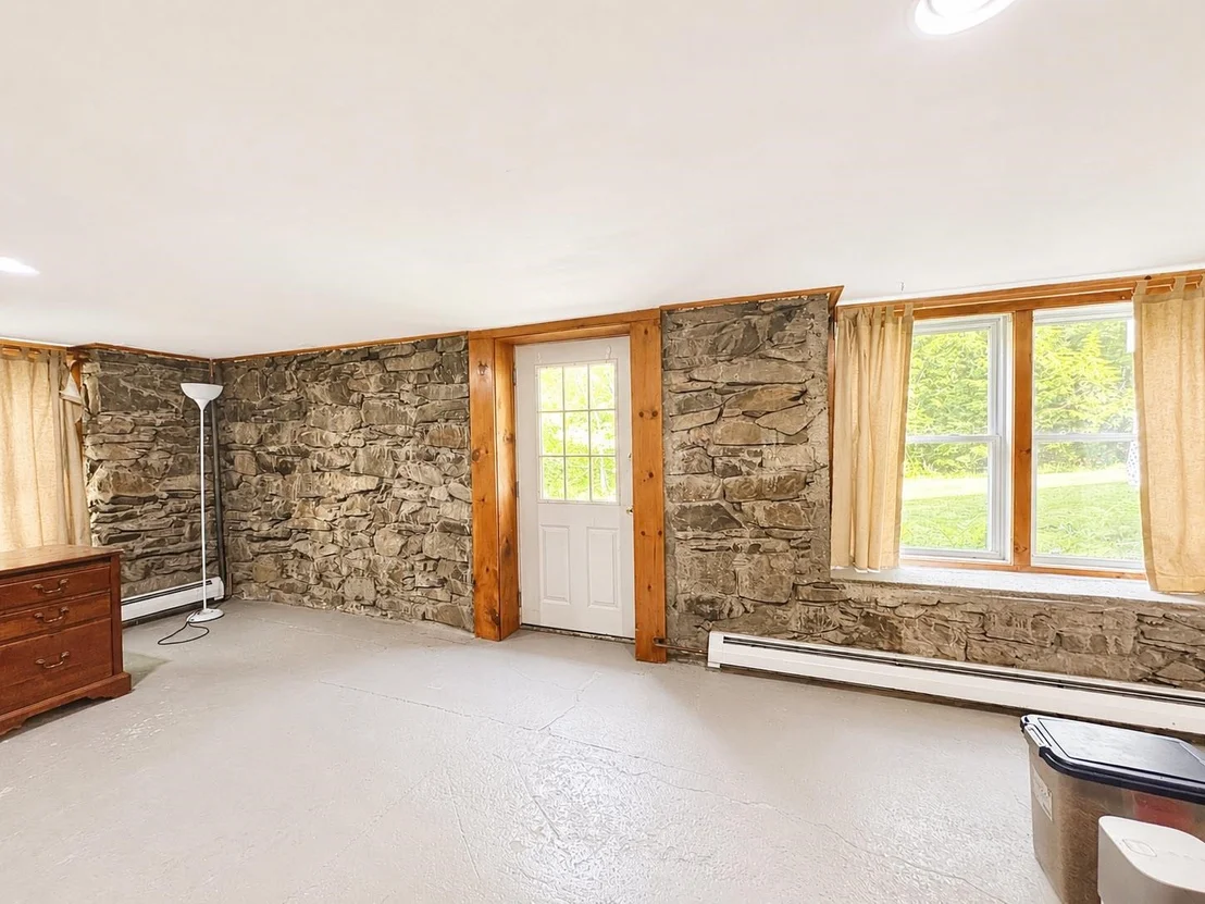Photo of 244 Walpole Valley