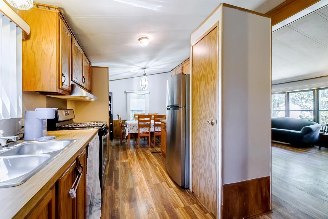 Photo of 20 Riverside