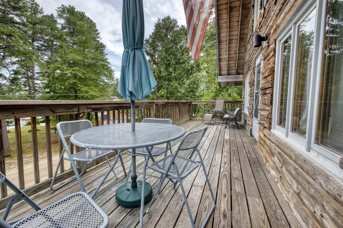 Photo of 463 Huckins