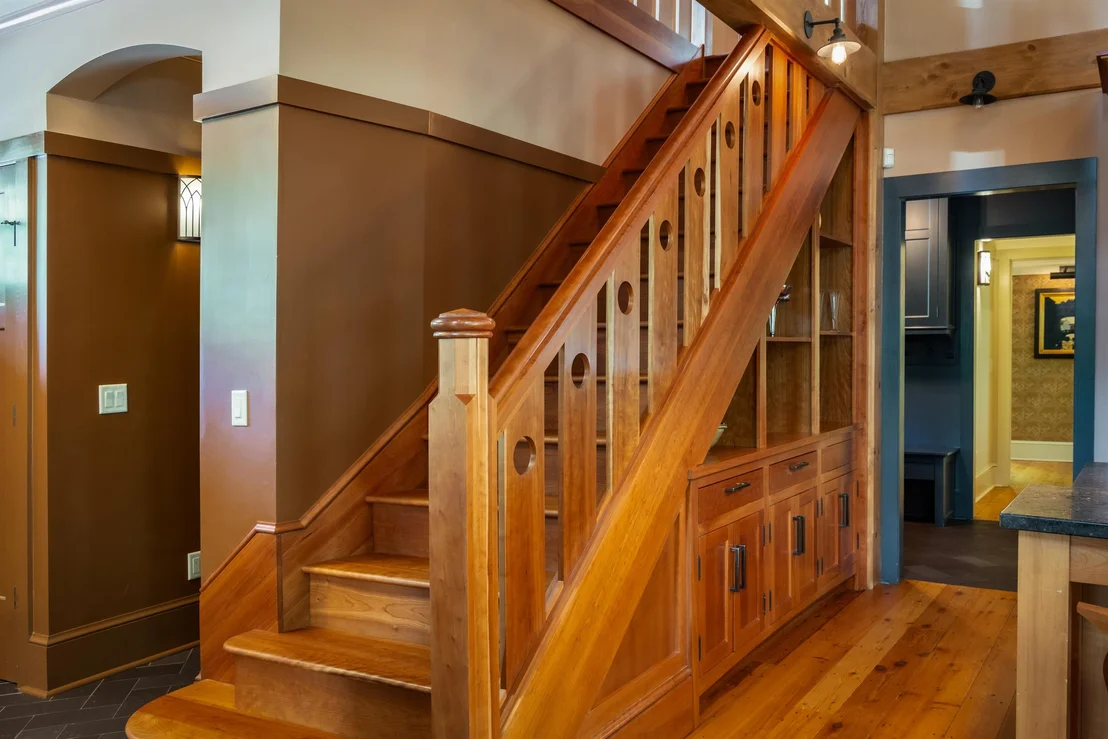 Photo of 422 Shagbark