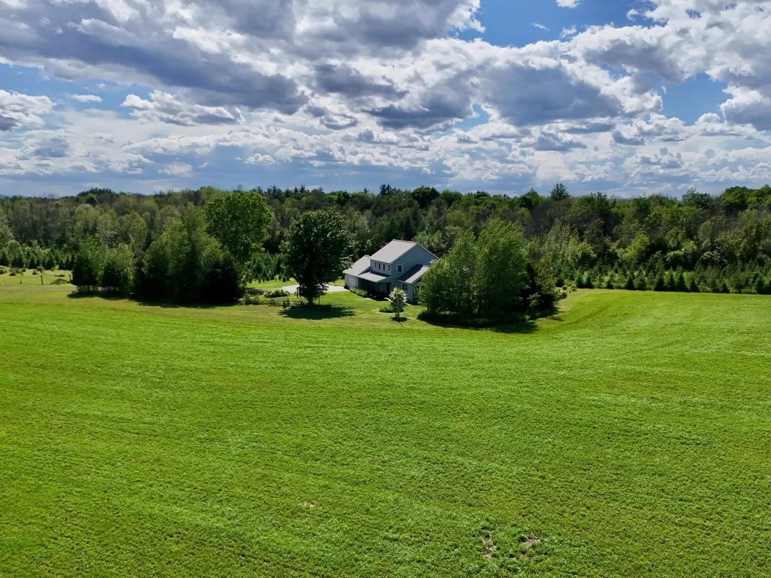 Photo of 2687 US Route 2