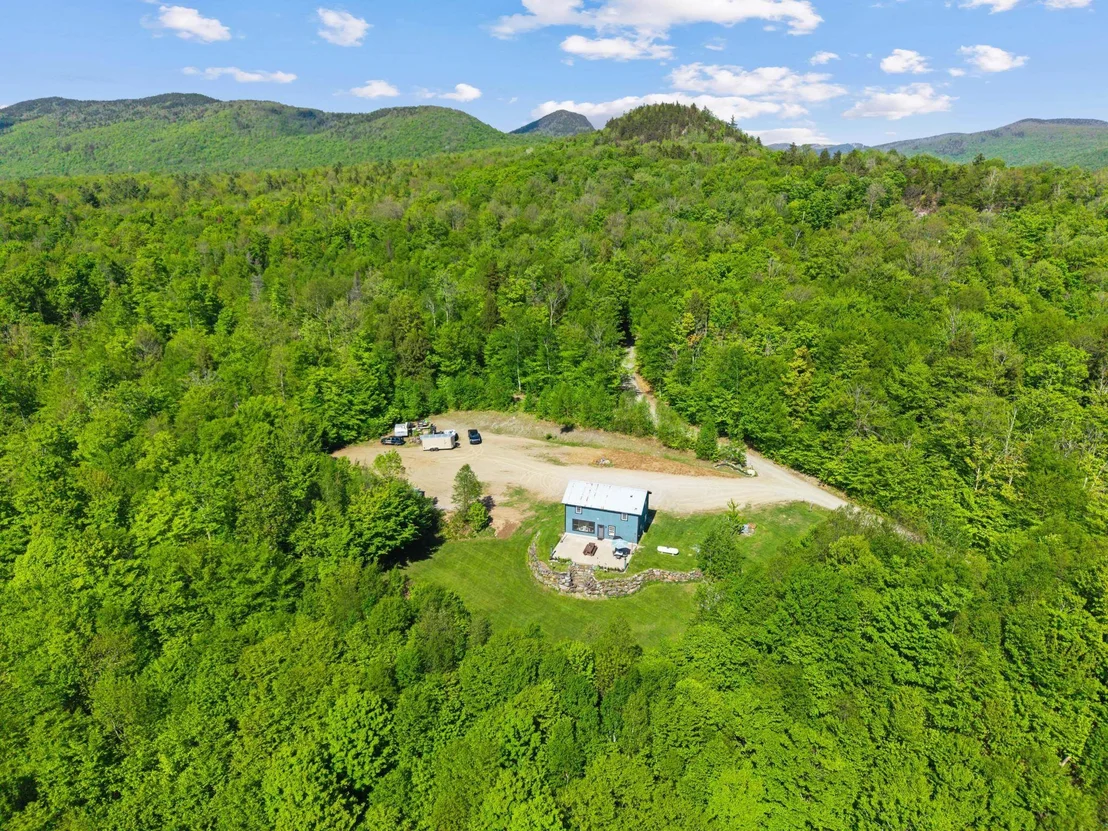 Photo of 559 Valley View