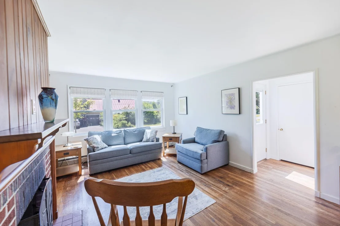 Photo of 210 Hanover