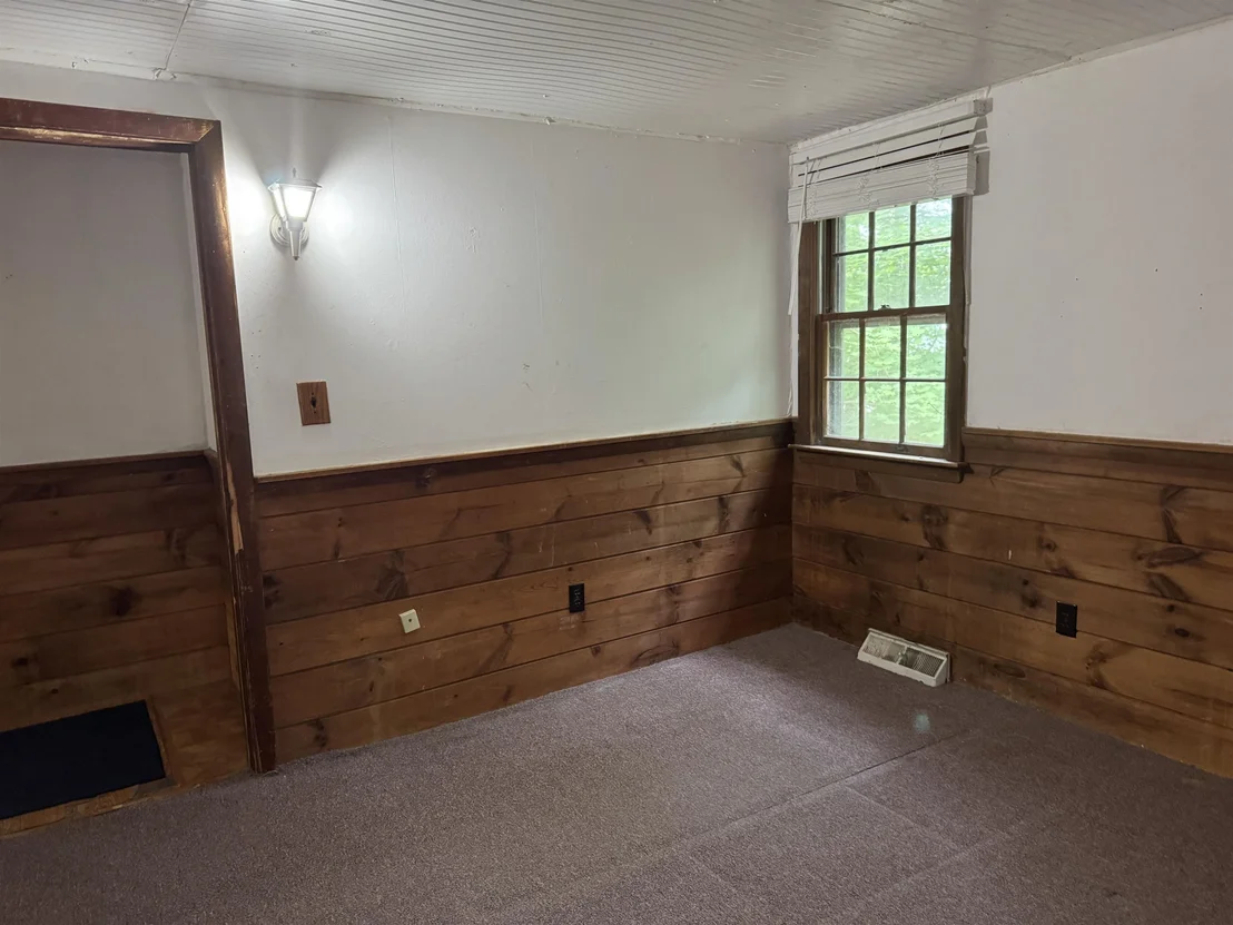 Photo of 229 Tasker Hill