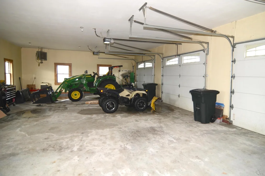 Photo of 734 Herrick