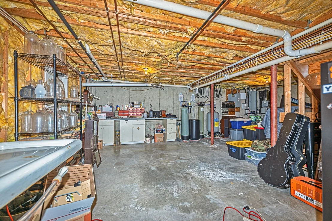 Photo of 72 Tenney