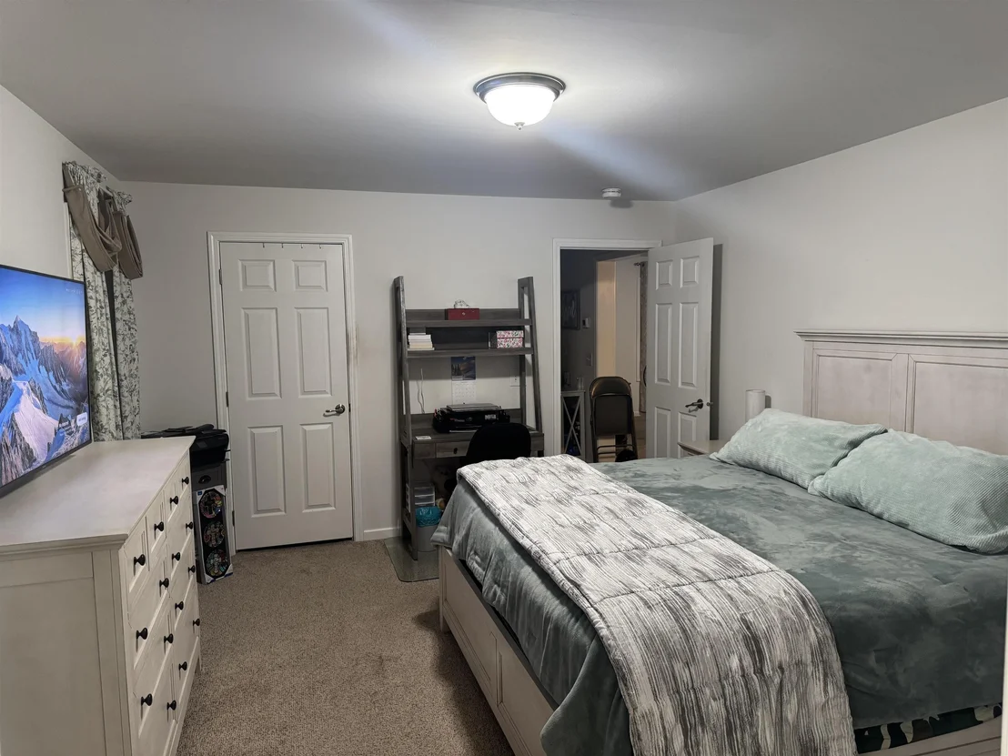 Photo of 4 Manorcrest