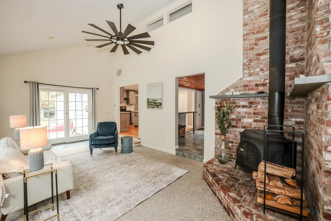 Photo of 14 Pinewood