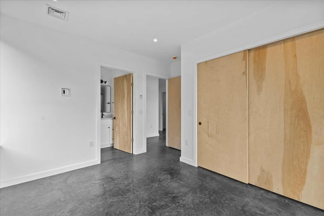 Photo of Unit LOT7 at 70 Salvas