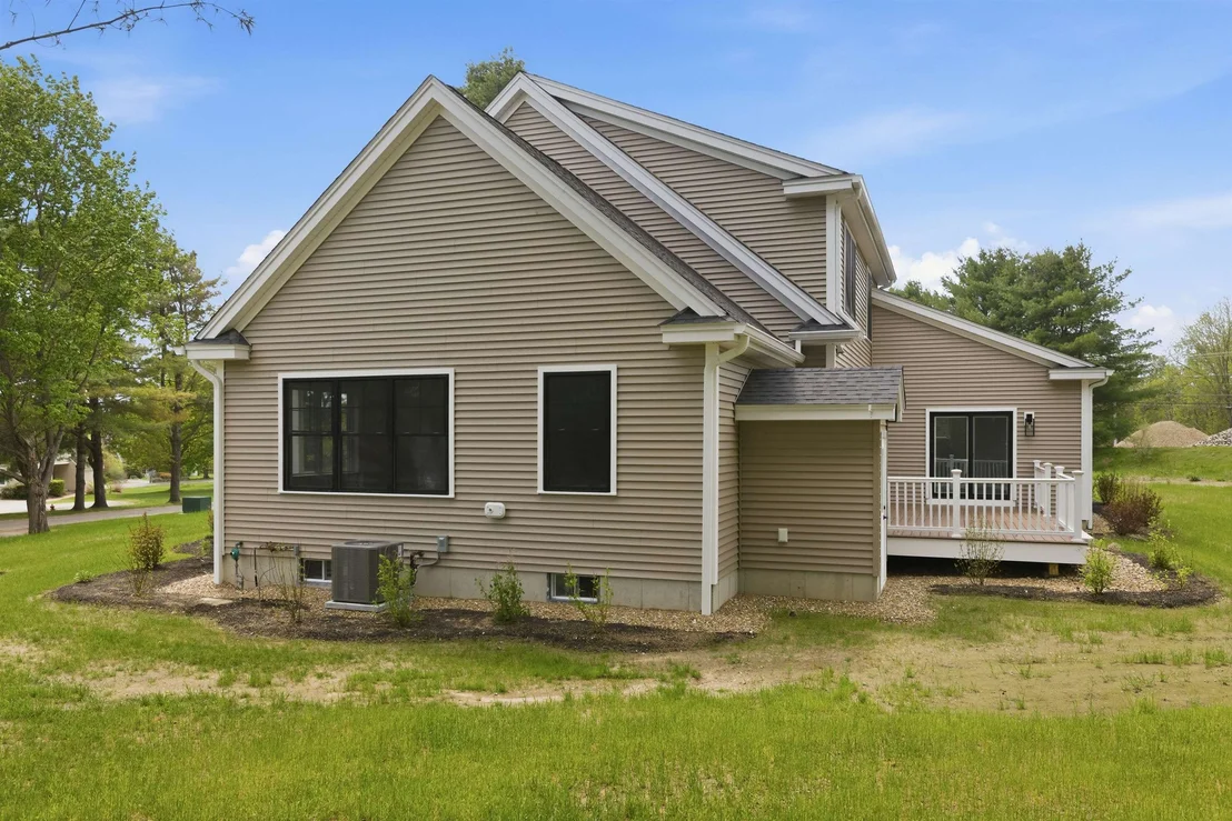 Photo of Lot 2 Clover