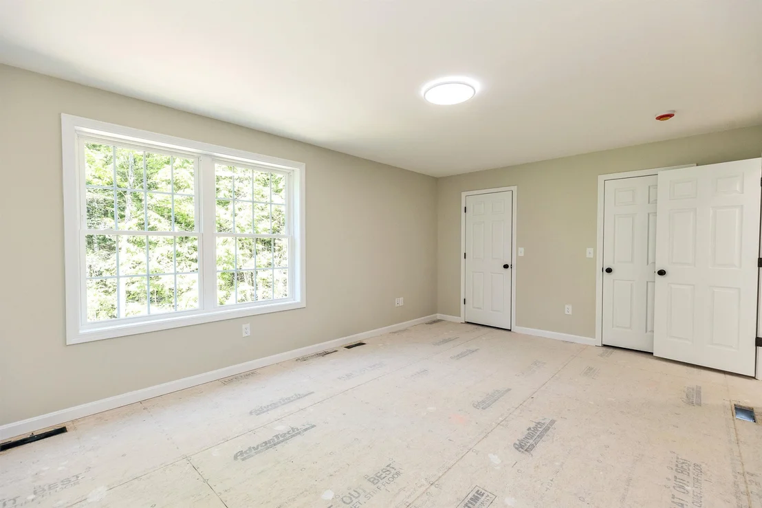 Photo of 32 Deerpoint