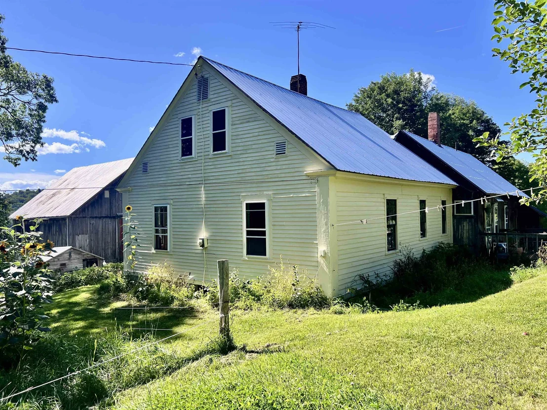 Photo of 575 Somers