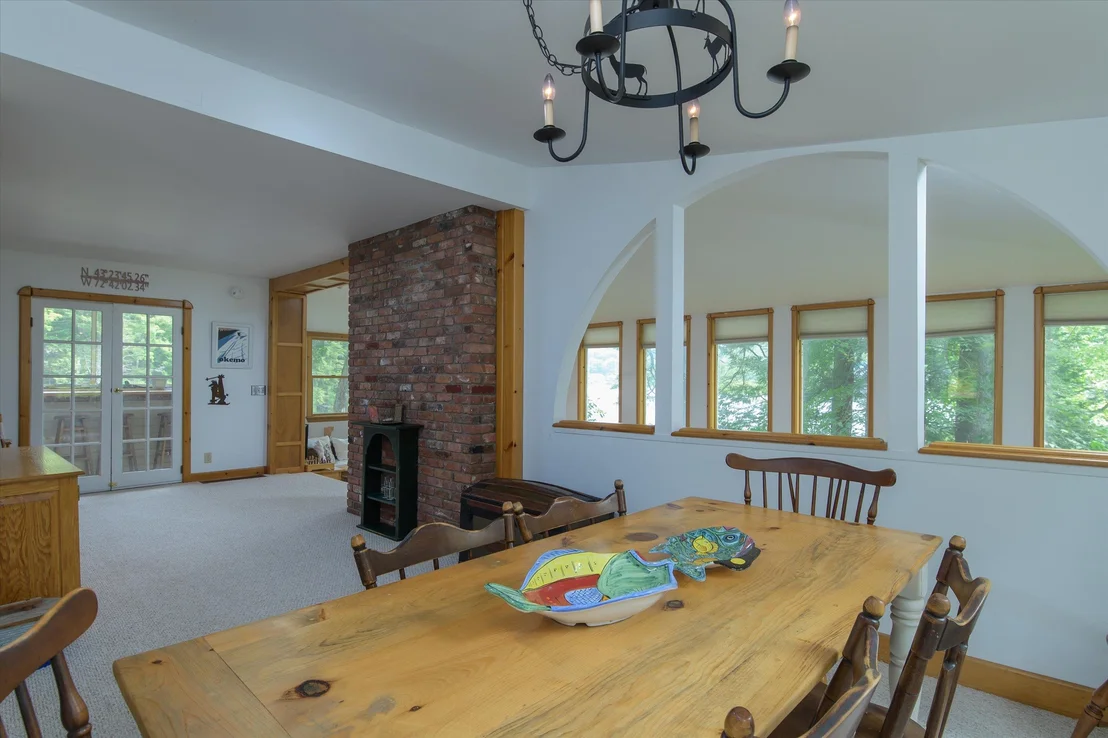Photo of 46 Carpenters Point