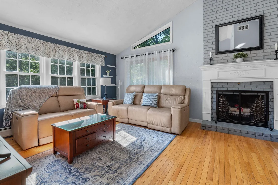 Photo of 21 Emerald