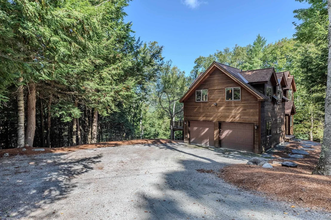 Photo of 80 Bear Ridge