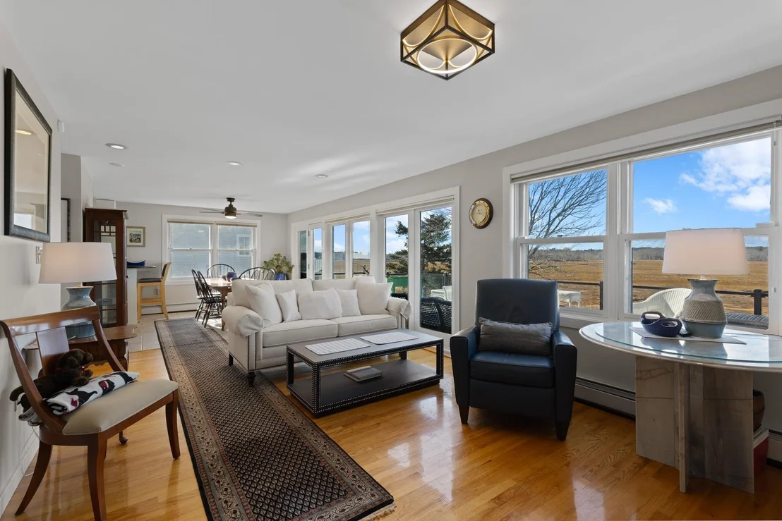 Photo of 1643 Ocean