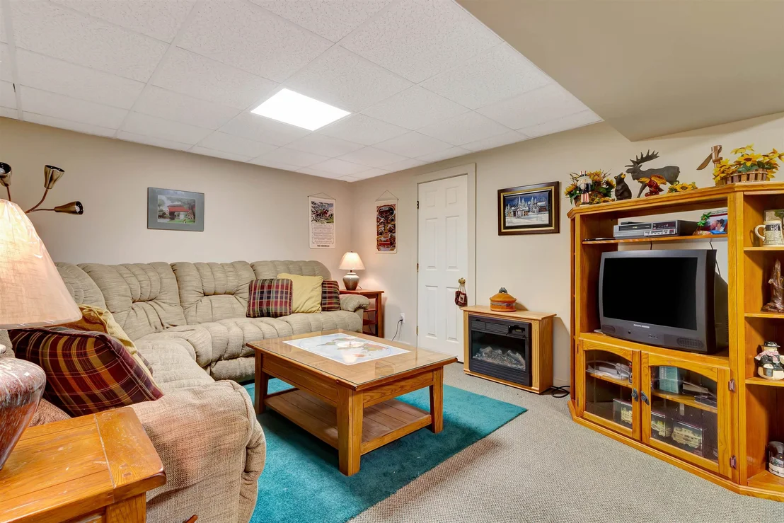 Photo of 1229 Sheldon Hill